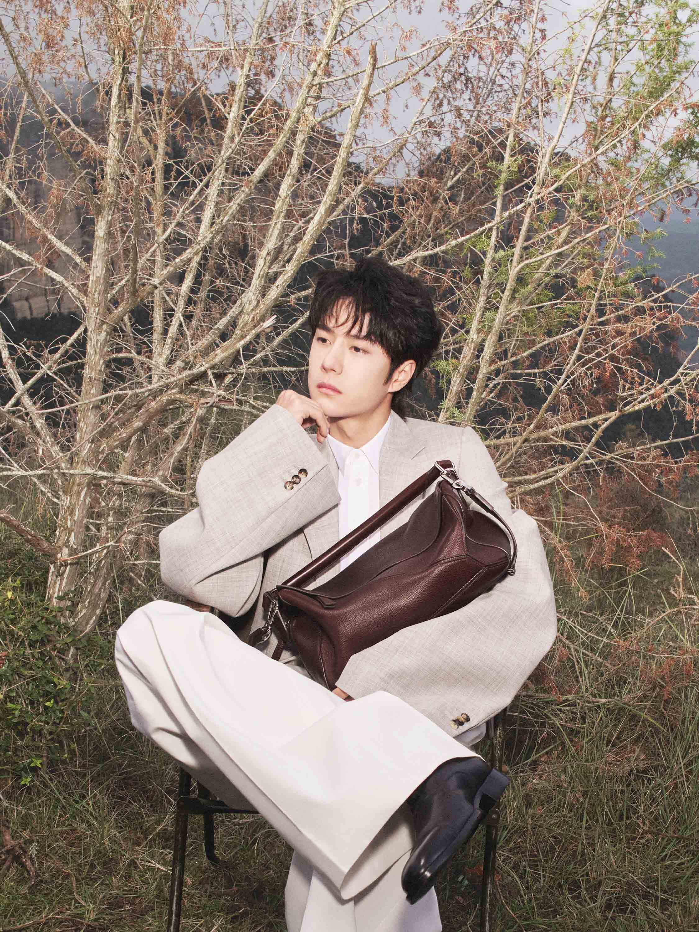 Spring-Summer 2025 Men's Collection · LOEWE - LOEWE